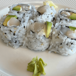 Chopped-Scallop roll
